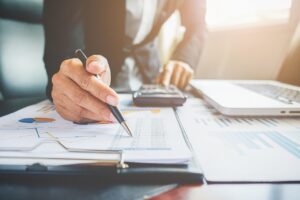 親の介護にかかる医療費控除の方法とは？