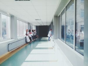 在宅介護におけるサービスとして看護師を派遣するメリットは？