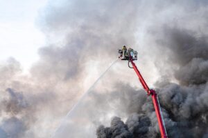 親の介護に緊急通報装置は本当に必要？
